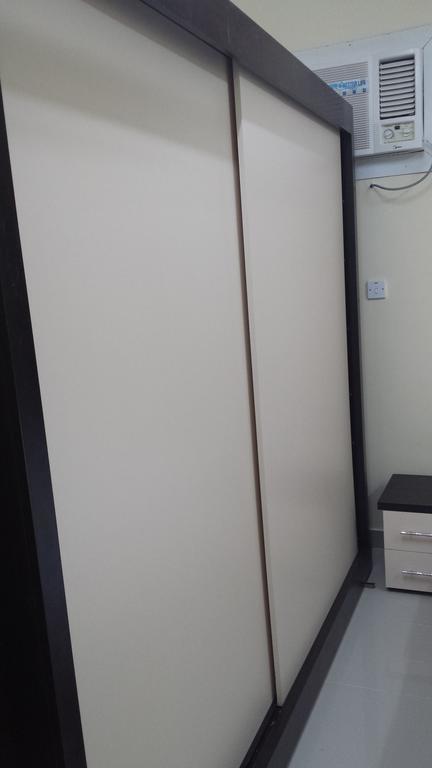 Golden Seasons Furnished Apartment Салалах Стая снимка